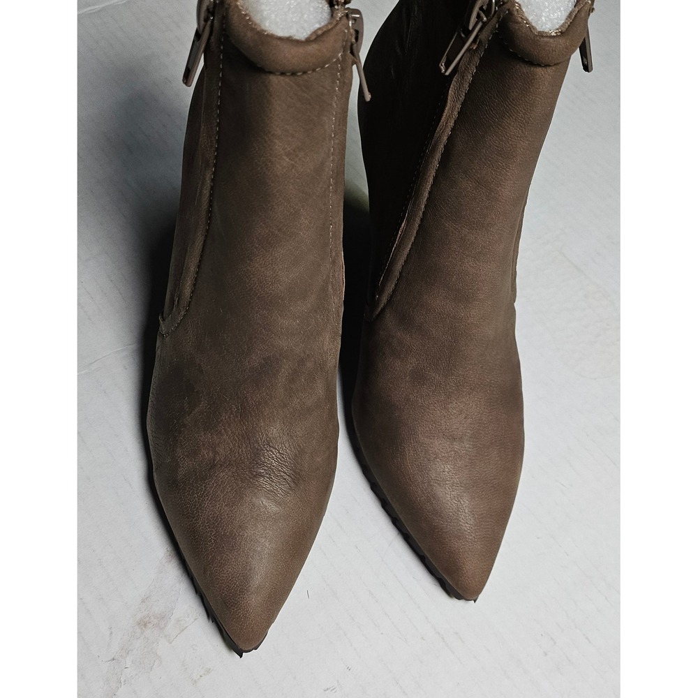 H by Halston HAL Taupe Leather Pointed‎ Toe Wedge Ankle Boots A271616 Womens 7M